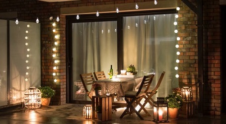 Frigorífico pequeño para terraza o jardín. Nevera minibar con congelador